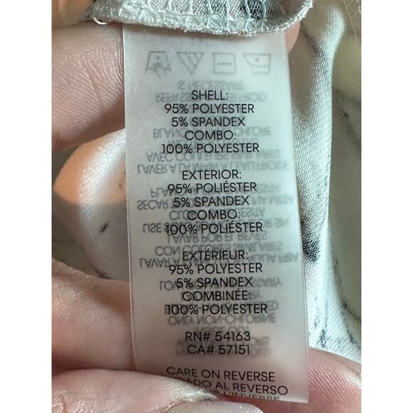 Karl Lagerfeld cream soft pink floral blouse size Medium - Picture 4 of 14